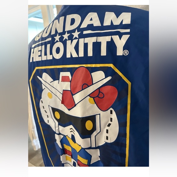 Hello Kitty X atsuko Gundam Sanrio Red Blue Bomber Medium *flaw* Read* - Picture 7 of 11